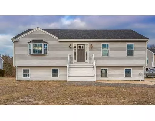 23 Heritage Dr, Taunton, MA 02780