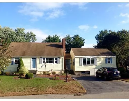 11 Manwell Rd, Chelmsford, MA 01824