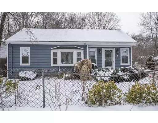 5 Dale Road, Holbrook, MA 02343