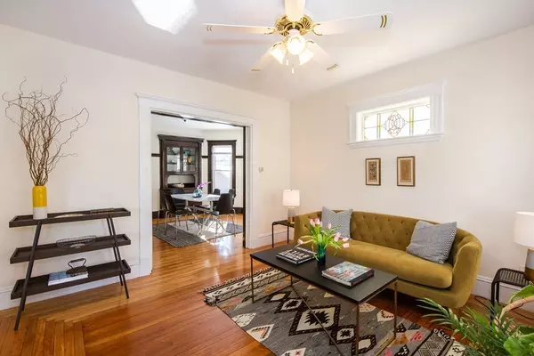 Arlington, MA 02474,7 Amsden St #1