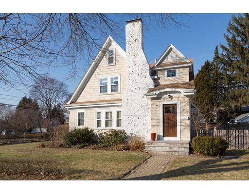 39 Rangeley Rd, Newton, MA 02465