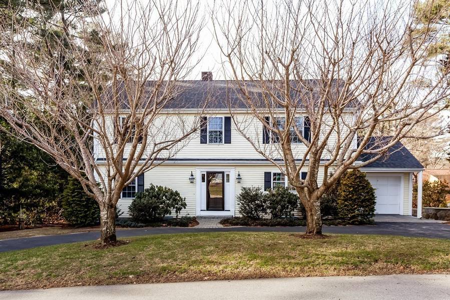 3 Birchtree Dr, Westwood, MA 02090