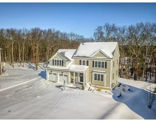 23 Mcintosh Lane, Littleton, MA 01460