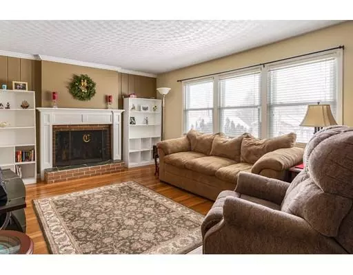 Westborough, MA 01581,19 Fairview Rd