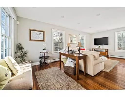 Hanover, MA 02339,1072 Main St