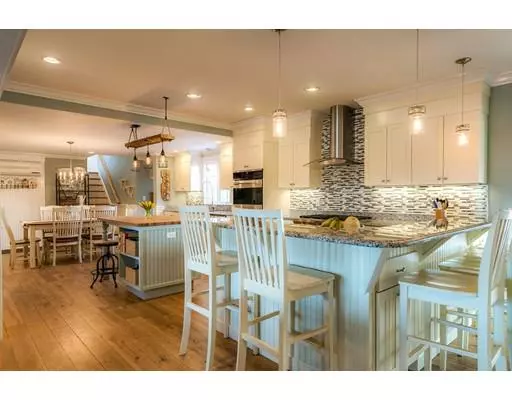 Ipswich, MA 01938,5 Greens Point Road