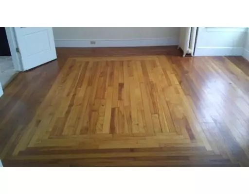 Milford, MA 01757,137 W Spruce St