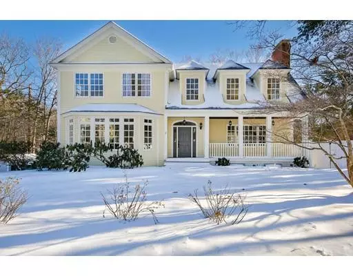 5 Juniper Valley Ct, Beverly, MA 01915