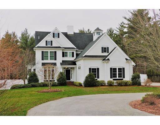 72 Windward Lane, Hanover, MA 02339