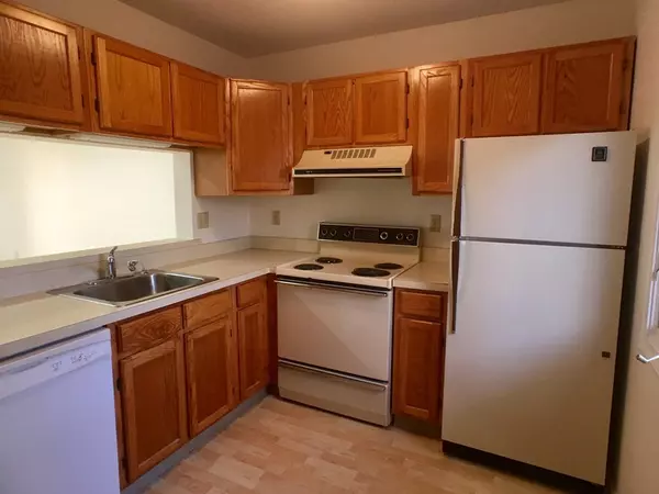 Brewster, MA 02631,122 Billington Ln #122