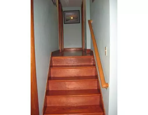 Milford, MA 01757,10 Beach St Ext