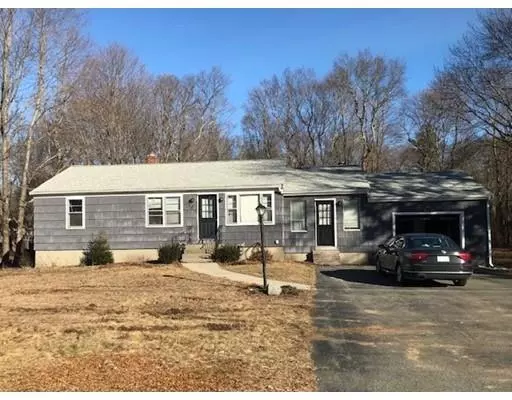 158 S Worcester St, Norton, MA 02766