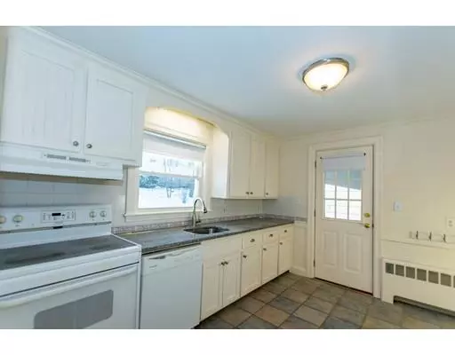 Belmont, MA 02478,15 Stewart Ter