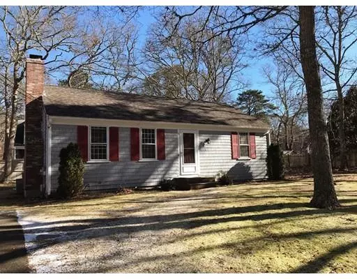 Yarmouth, MA 02673,8 Howland Court