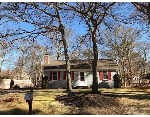 Yarmouth, MA 02673,8 Howland Court