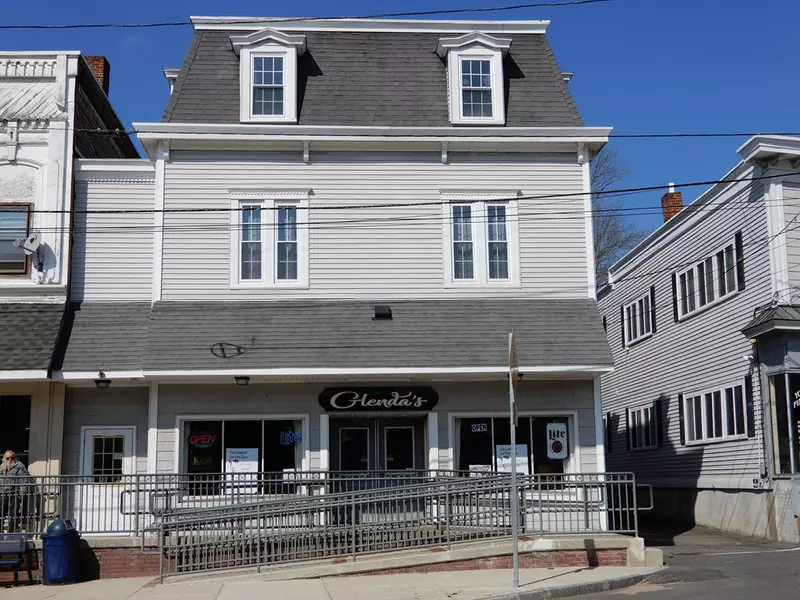 948 Main Street, Warren, MA 01083