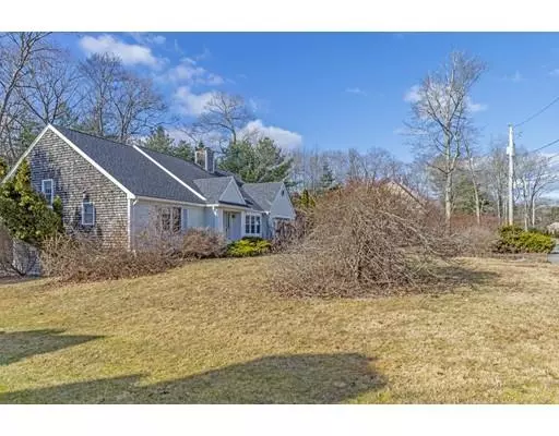 Abington, MA 02351,3 Hunts Pond Ln