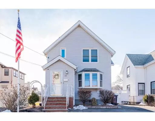 25 Bradford St, Everett, MA 02149