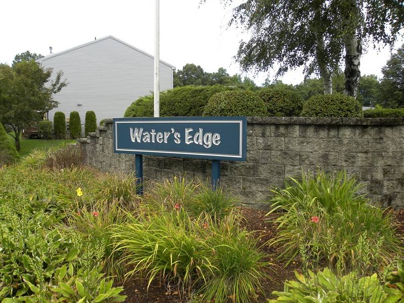 38 Waters Edge #38, Ludlow, MA 01056