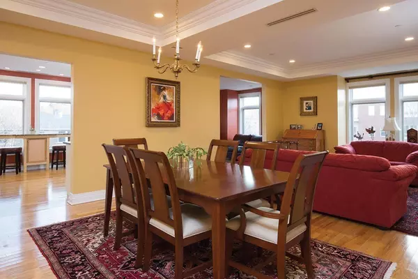 Brookline, MA 02467,630 Hammond St #203