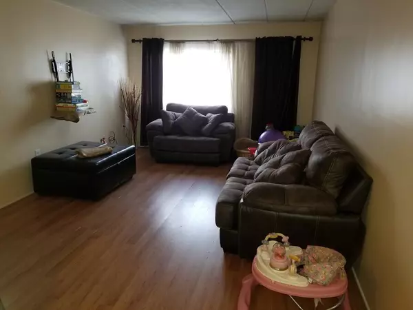 Marlborough, MA 01752,100 Granger Blvd #304