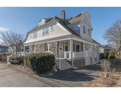 51 Lexington Ave, Gloucester, MA 01930