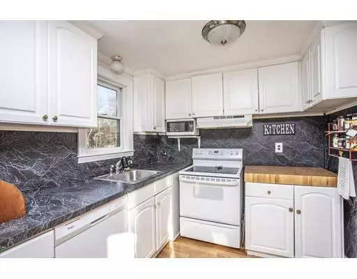 Wrentham, MA 02093,67 Hamilton Rd