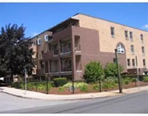 314 Riverside Ave #407, Medford, MA 02155