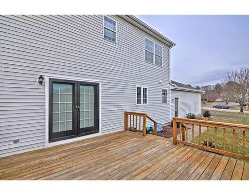 Taunton, MA 02780,14 Lilac Way