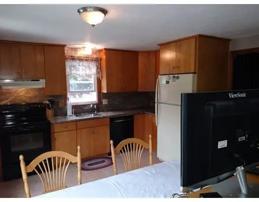 Bourne, MA 02562,21 Brady Rd