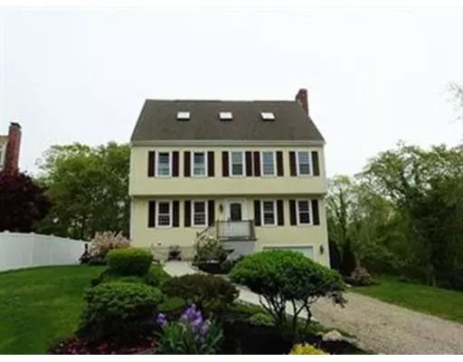 Bourne, MA 02562,21 Brady Rd