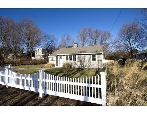 Scituate, MA 02066,35 Seaview Ave