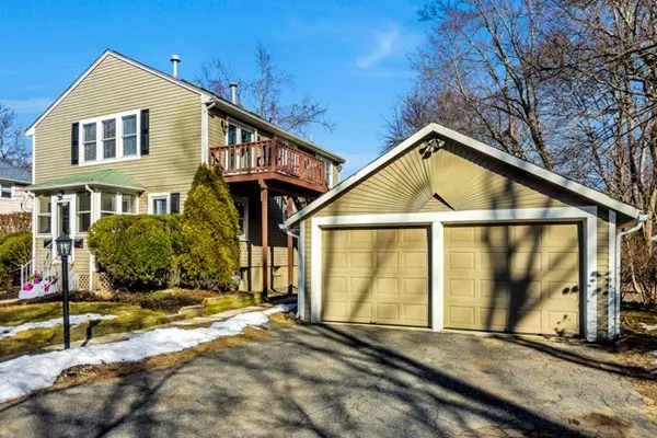 Natick, MA 01760,10 D St #1