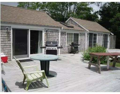 Harwich, MA 02646,60 Archibald Cir