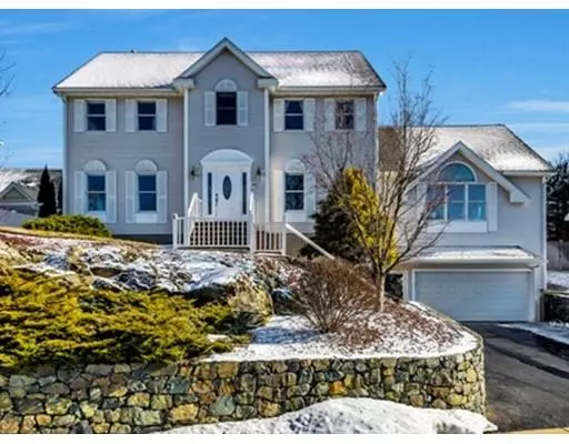 19 Rowe Hill, Stoneham, MA 02180