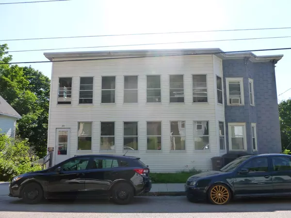 219 Pine St, Gardner, MA 01440