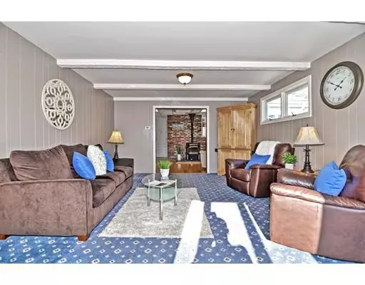 North Attleboro, MA 02760,136 Chestnut St