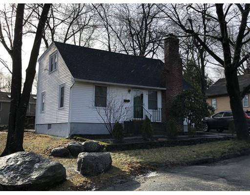 34 Ivernia Rd, Worcester, MA 01606