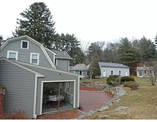 Wrentham, MA 02093,127 Thurston Street