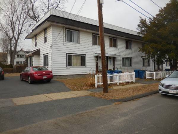 West Springfield, MA 01089,12 Sylvan St