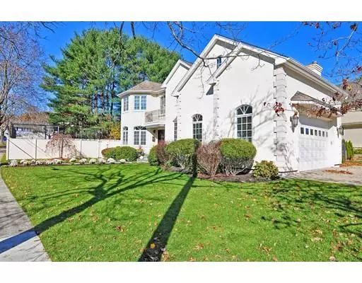 Newton, MA 02459,5 Eastham Rd