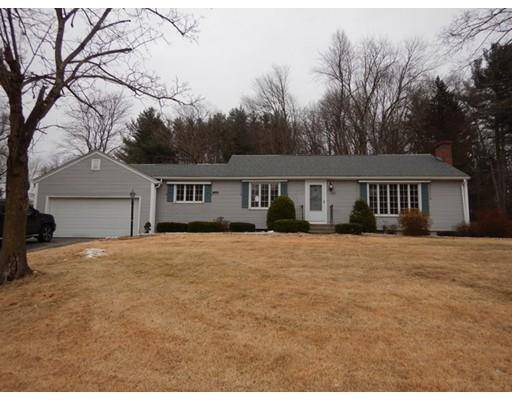 137 Fernwood Drive, East Longmeadow, MA 01028