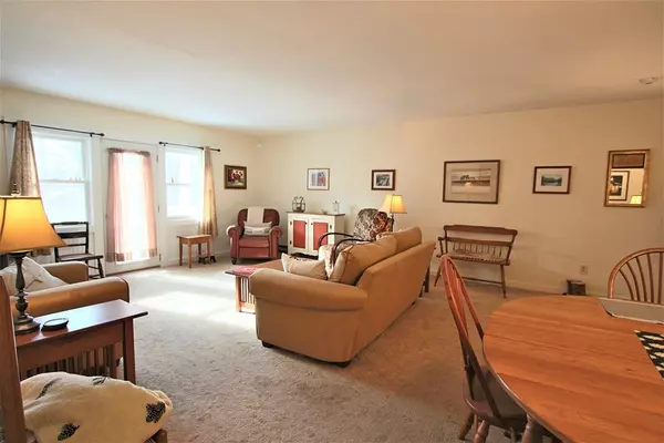 Northampton, MA 01053,46 Evergreen Rd #209