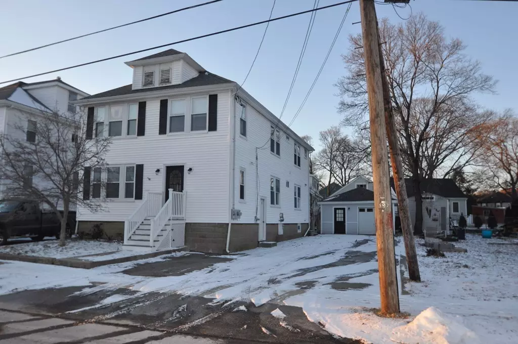 Beverly, MA 01915,15 Ashton St