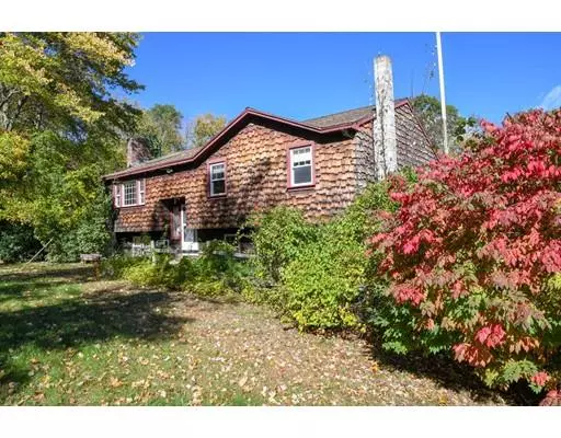 35 Long Pond Rd, Tyngsborough, MA 01879