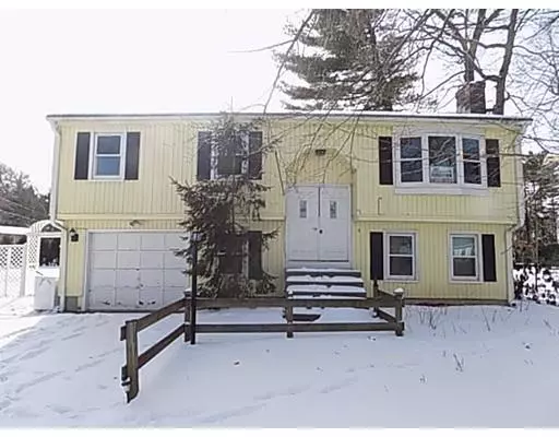 319 Barry St, Agawam, MA 01030