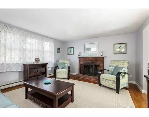 Falmouth, MA 02536,13 Meredith Dr