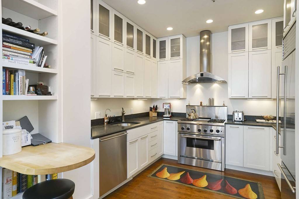 Boston, MA 02118,64 E Brookline Street #7