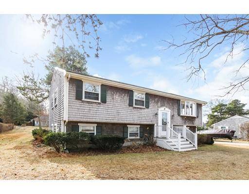 Bourne, MA 02559,47 Spruce Dr