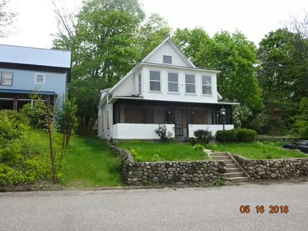 270 Cottage St, Athol, MA 01331